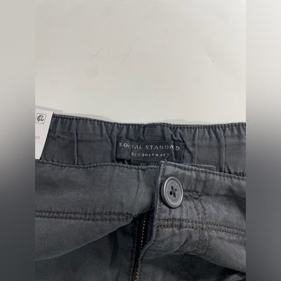 NWT Social Standard Sanctuary Anthro Shorts Hiking Camp Washed Grey Size XXL - Picture 5 of 9